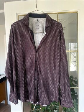 DESOTO Burgundy Geometric Button-Down Shirt